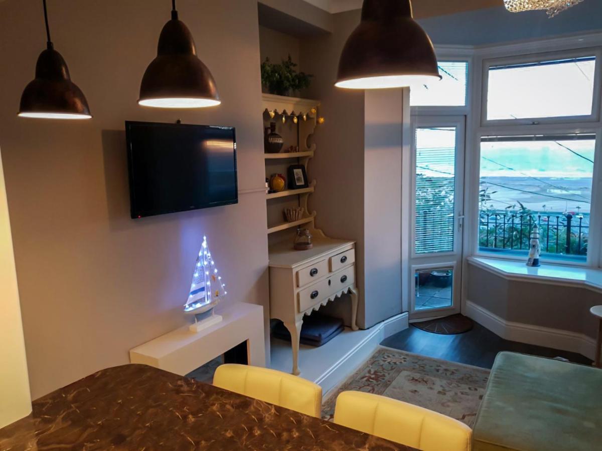 Seaview Paradise 1-Bed Apartment 巴茅思 外观 照片