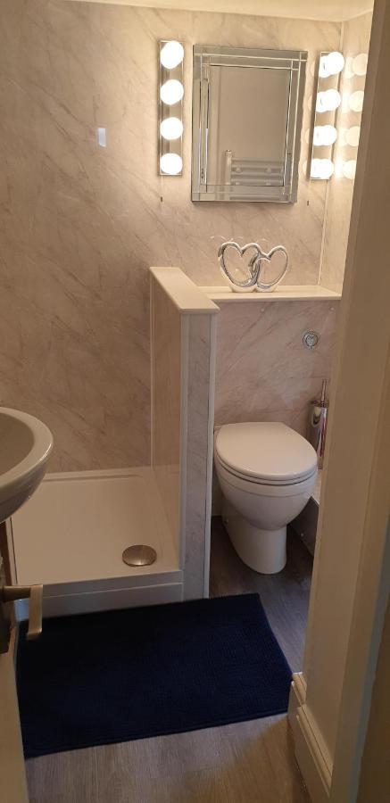 Seaview Paradise 1-Bed Apartment 巴茅思 外观 照片