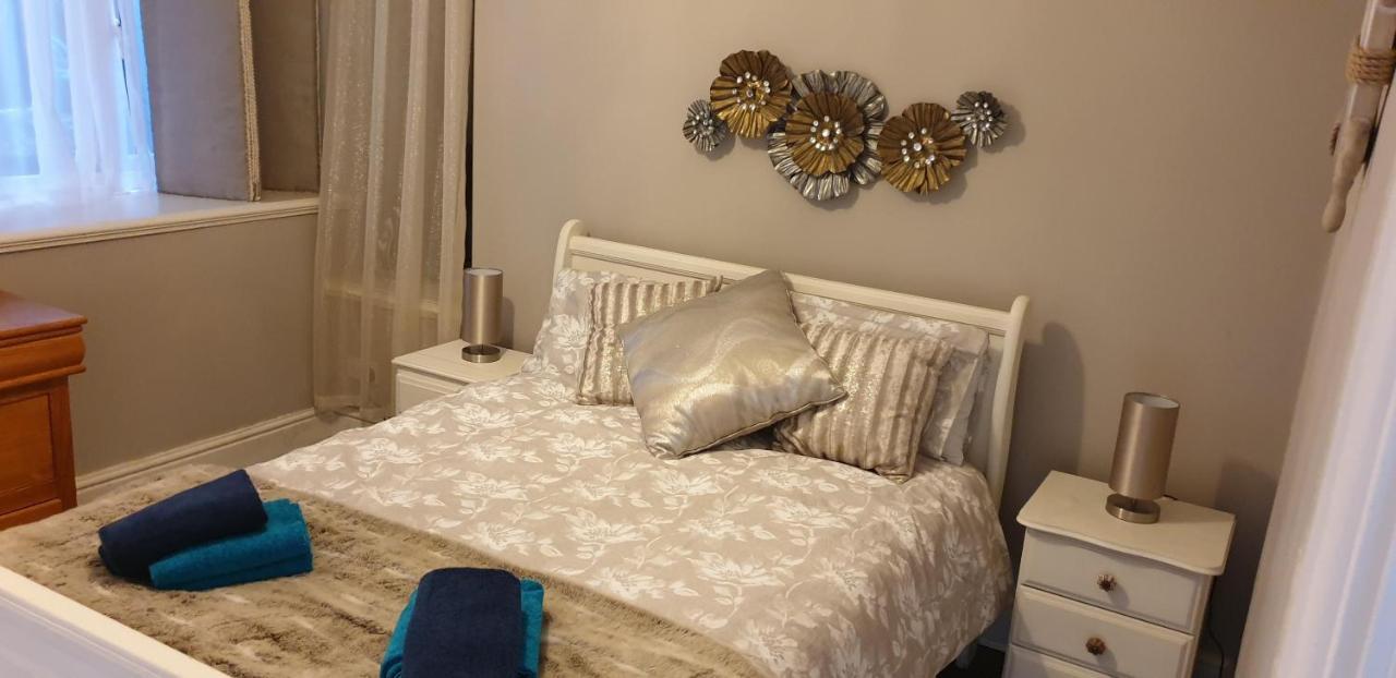 Seaview Paradise 1-Bed Apartment 巴茅思 外观 照片